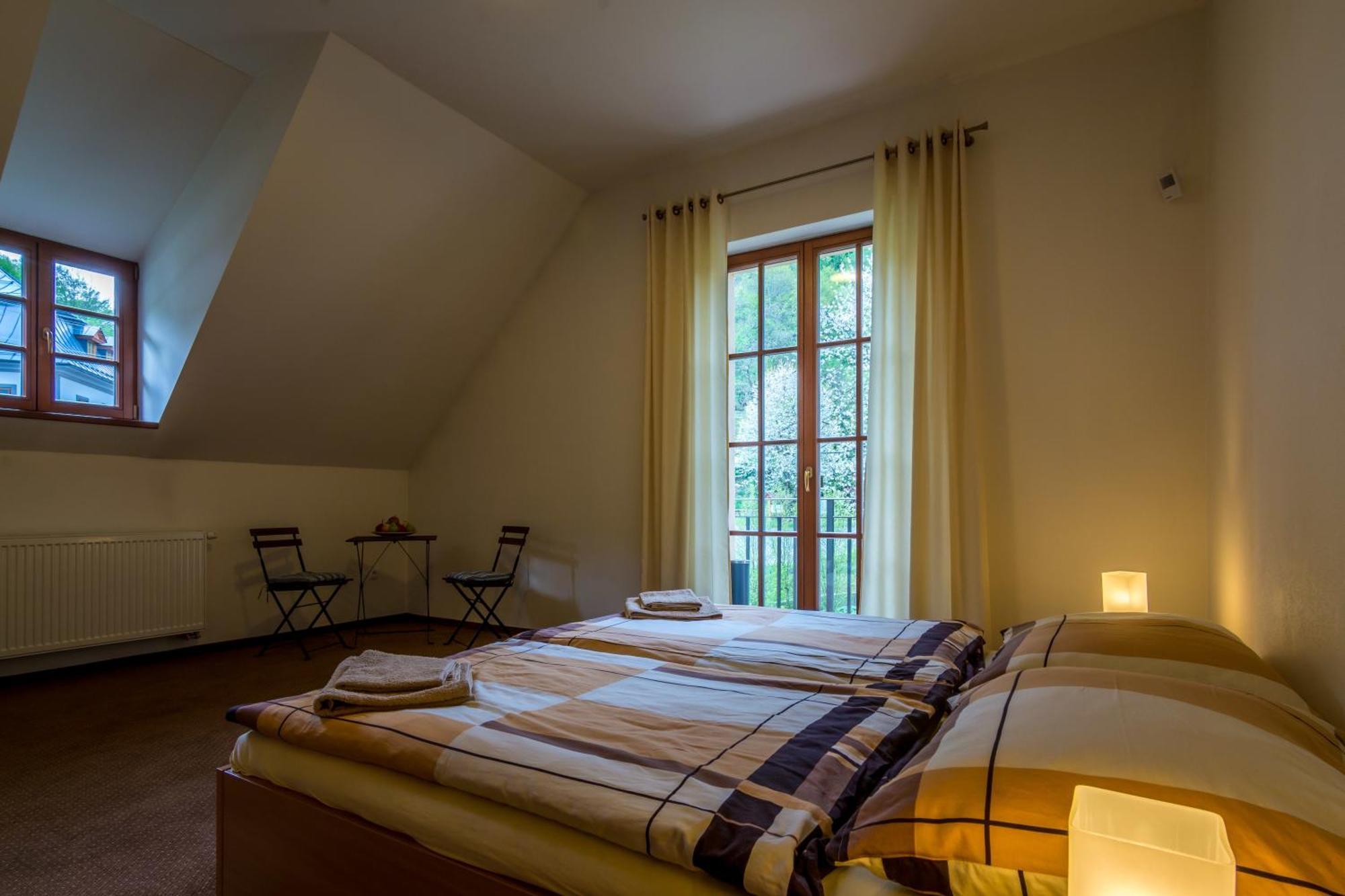 Apartmány Weissov Dom Banská Štiavnica Zimmer foto