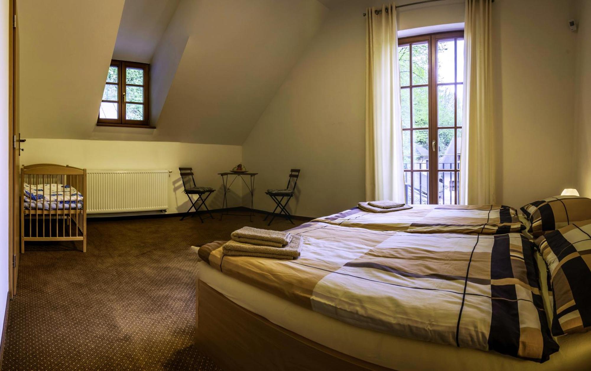 Apartmány Weissov Dom Banská Štiavnica Zimmer foto